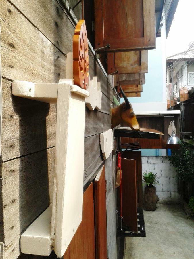 Ray Nu Guest House Аюттхая Экстерьер фото
